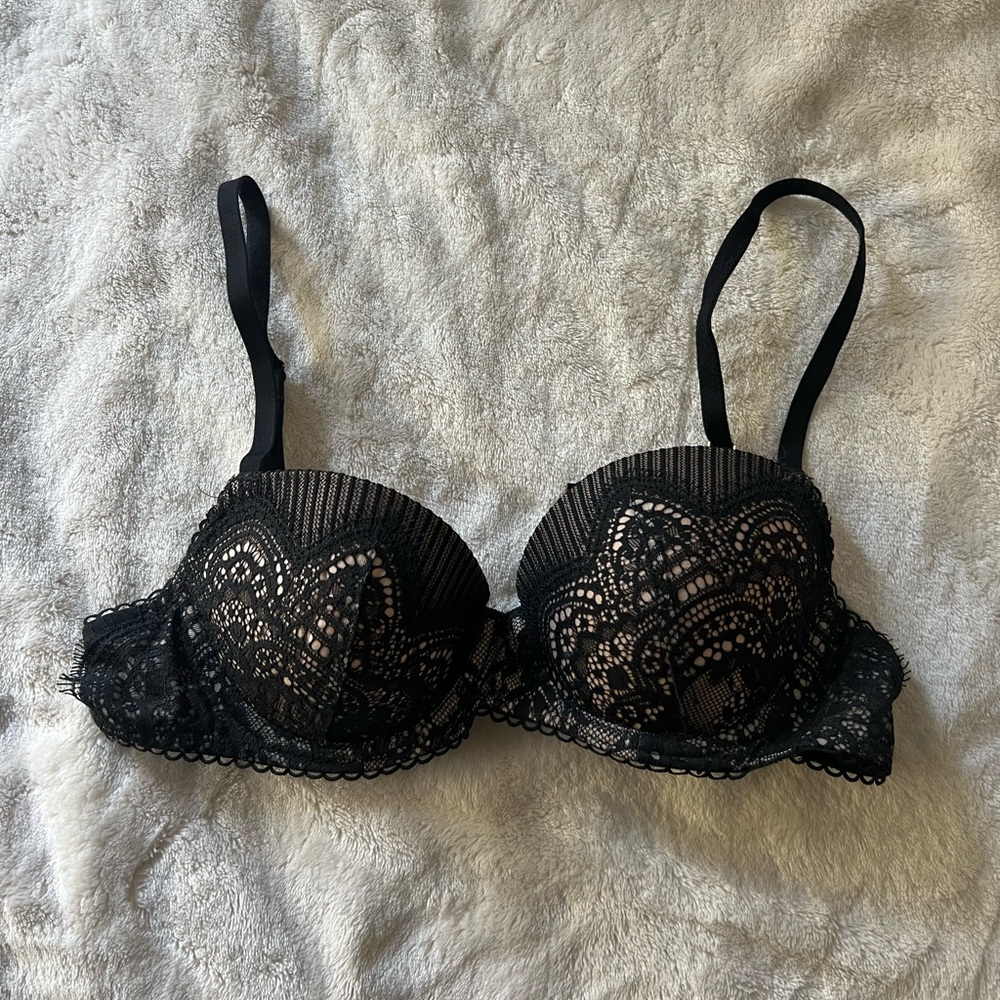 VS Bra 34B
